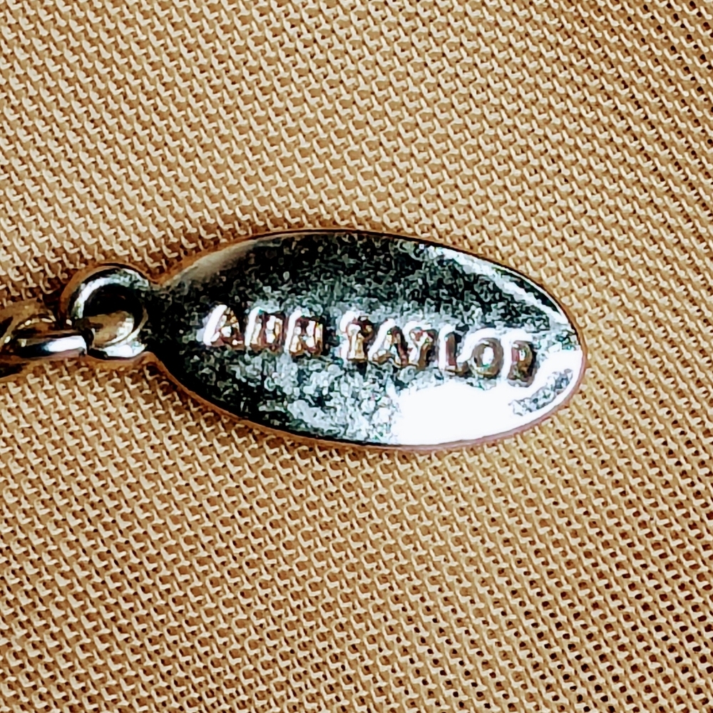 Ann Taylor Gold tone Cascade Necklace - Picture 5 of 5